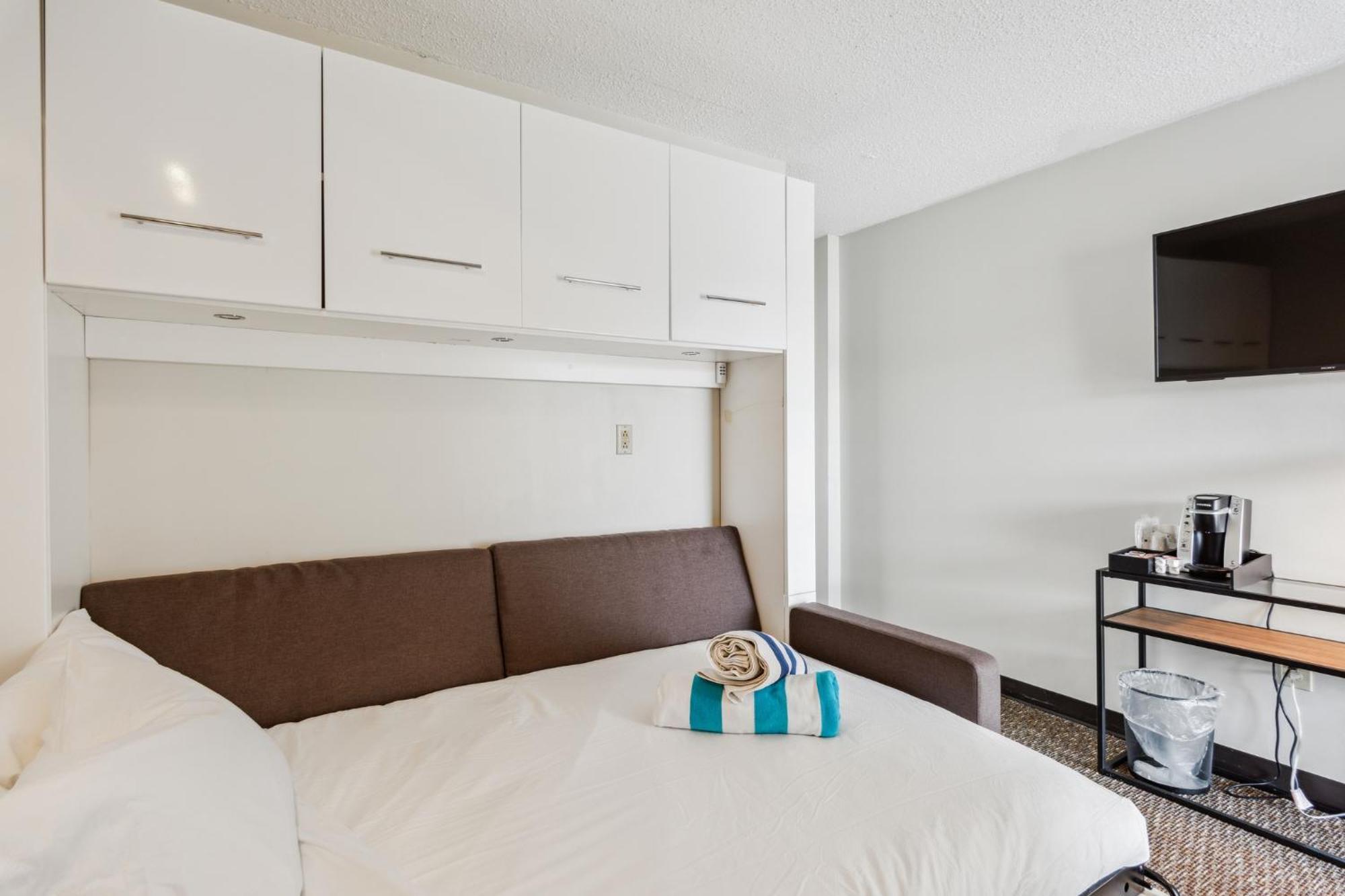 Cape Suites Room 8 - Free Parking! Hotel Room Rehoboth Beach Bagian luar foto